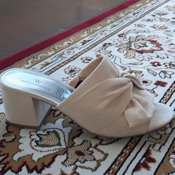 Worthington Shoes - 🎉HP🎉 Vegan Suede Mule Heels